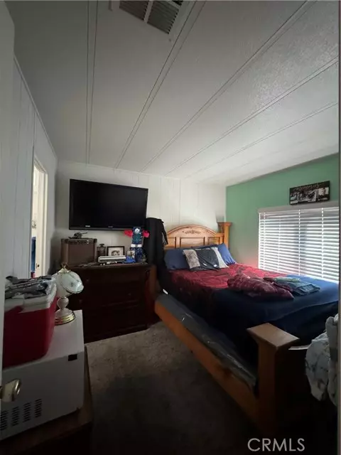 Apple Valley, CA 92307,20683 Waalew RD B79