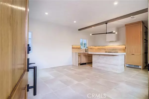 West Hollywood, CA 90046,817 N Orange Grove AVE 1/2