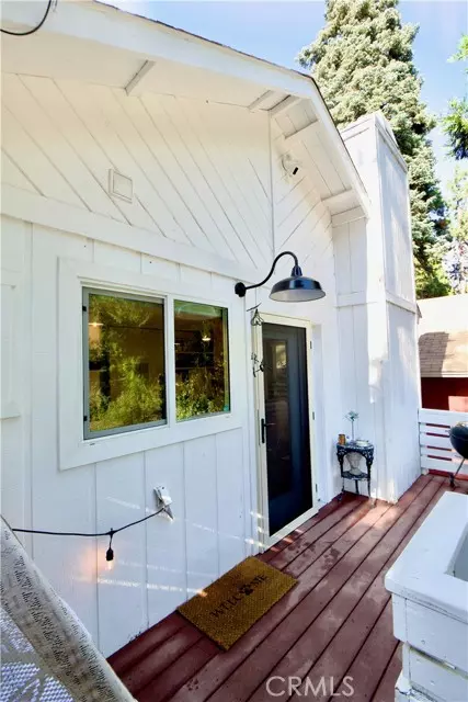 Lake Arrowhead, CA 92352,832 Community