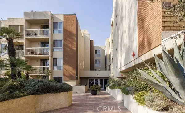 5143 Bakman AVE 408, North Hollywood, CA 91601