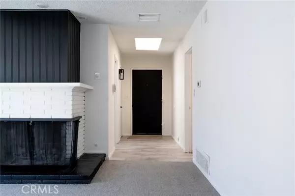 Lancaster, CA 93534,43714 Heaton