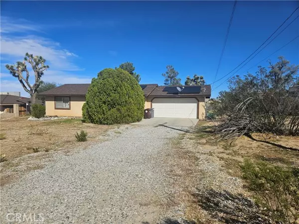 6941 La Habra, Yucca Valley, CA 92284