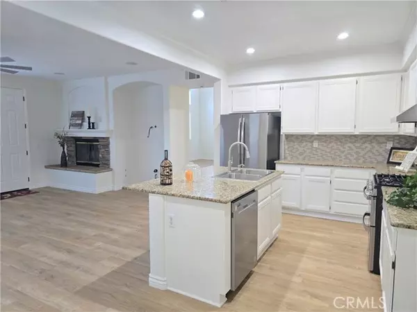 Temecula, CA 92592,43652 Savona