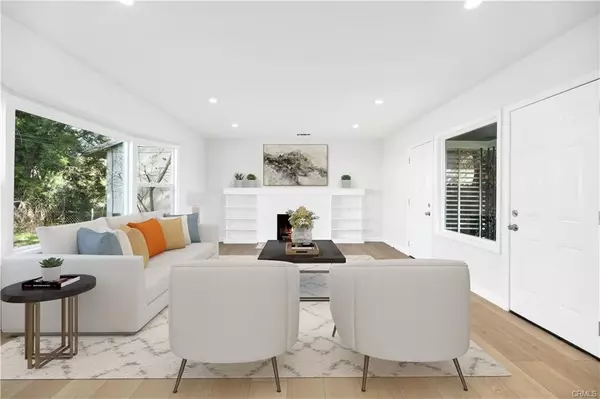 Altadena, CA 91001,634 W Mendocino ST