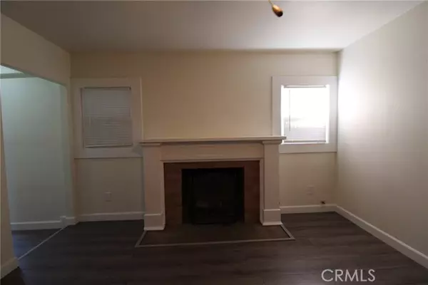 Huntington Park, CA 90255,7024 Middleton ST B