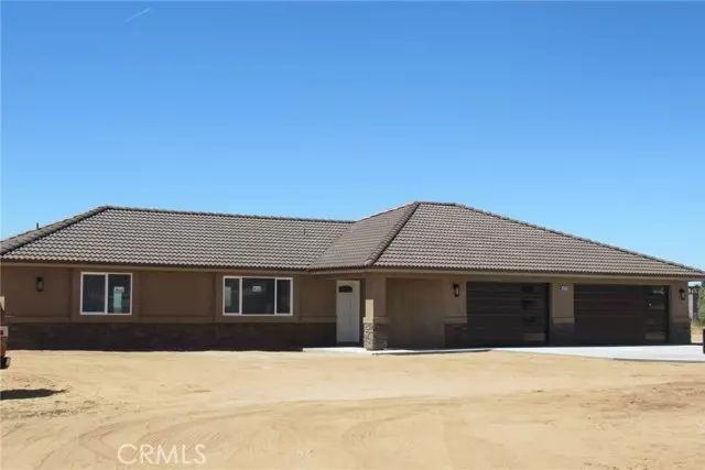 13119 Candlewood, Apple Valley, CA 92308