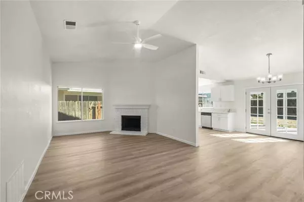 Rosamond, CA 93560,2130 Matthew AVE