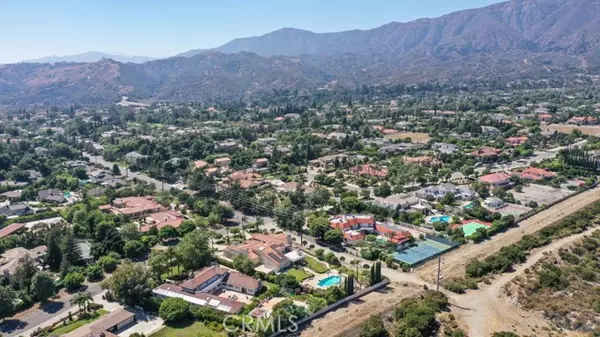 Claremont, CA 91711,3624 Hollins AVE