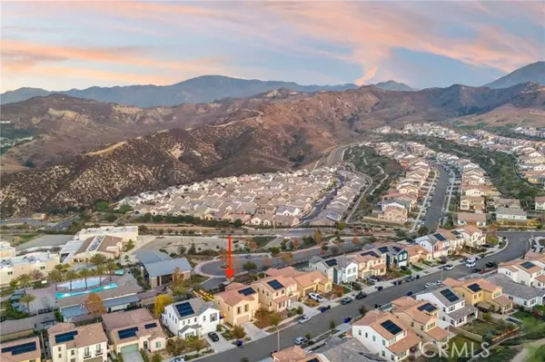 Canyon Country, CA 91387,25140 Golden Maple DR