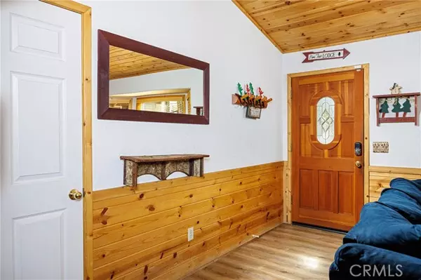 Big Bear City, CA 92314,517 Sugarloaf