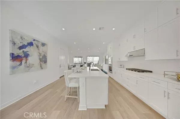 Walnut, CA 91789,22049 Portofino DR