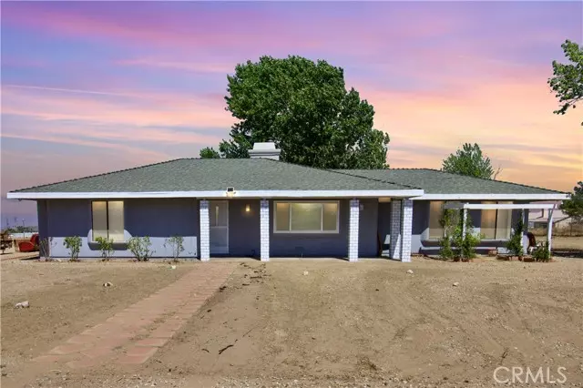 8011 Fuente, Oak Hills, CA 92344