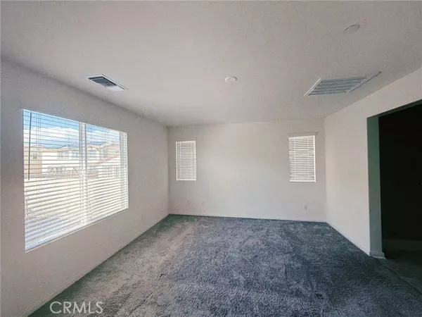 Fontana, CA 92336,7155 Citrus 227