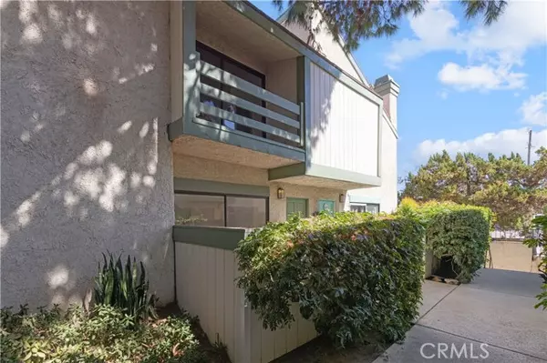 Van Nuys, CA 91406,7550 Zombar 11