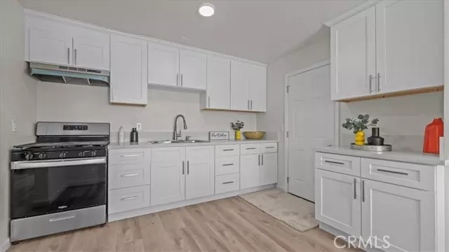 Perris, CA 92570,242 E 6th