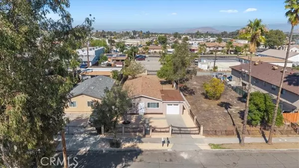 Perris, CA 92570,242 E 6th