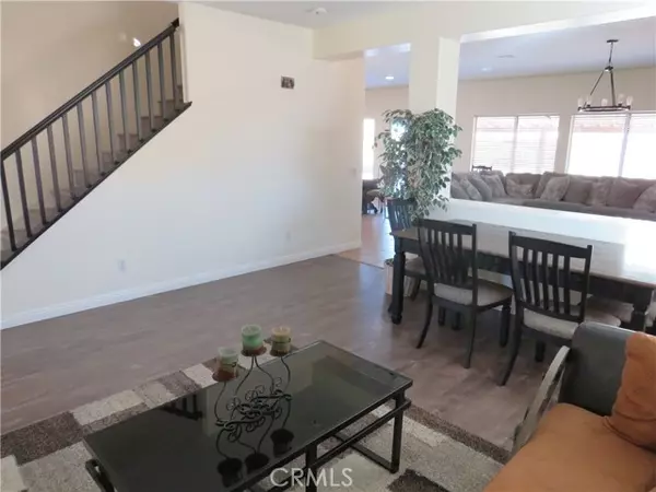 Victorville, CA 92392,13784 Obispo WAY