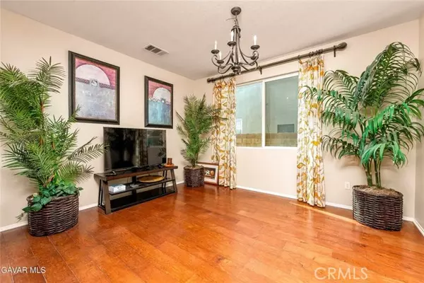 Lancaster, CA 93535,2158 Cypress