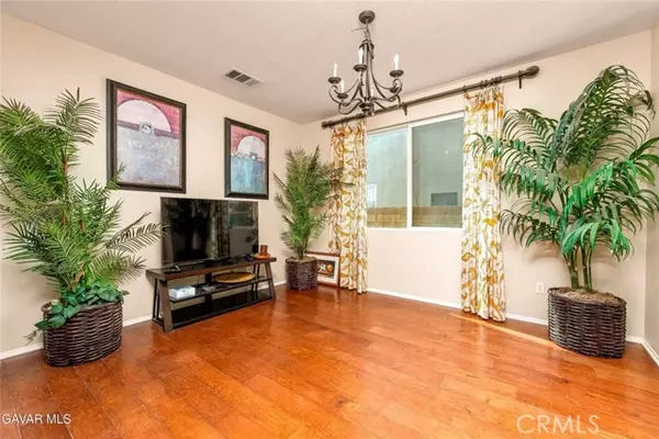 Lancaster, CA 93535,2158 Cypress