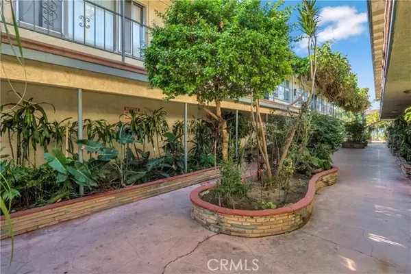 Long Beach, CA 90805,1518 E Artesia