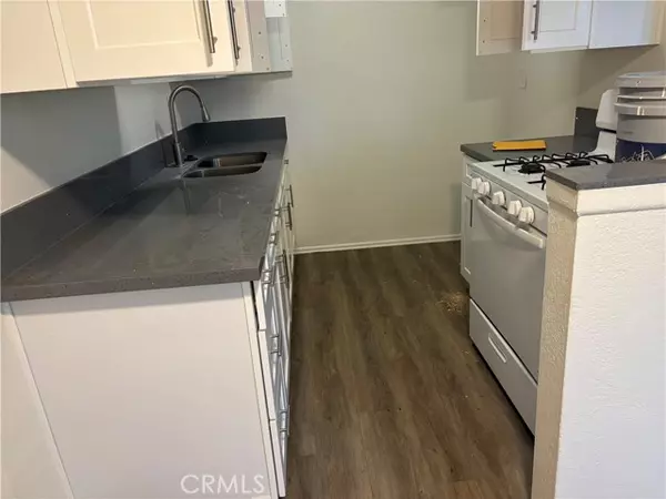 Garden Grove, CA 92840,12582 FLOWER 2