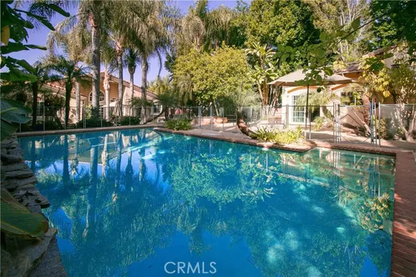 Tarzana, CA 91356,5218 Otis AVE