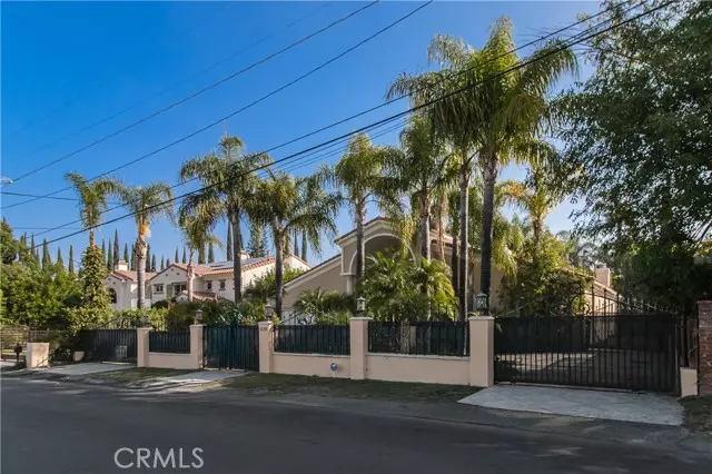 Tarzana, CA 91356,5218 Otis AVE