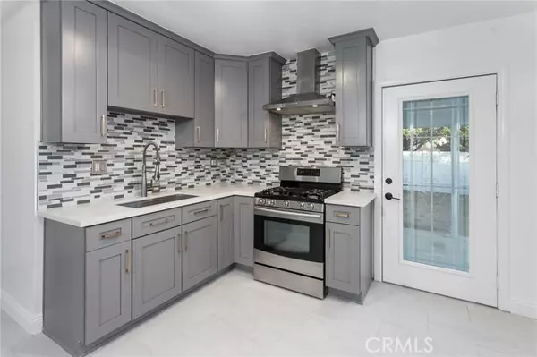 Sylmar, CA 91342,14594 Lyle ST