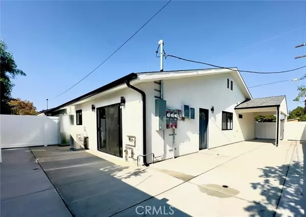 Van Nuys, CA 91406,15952 Cohasset ST
