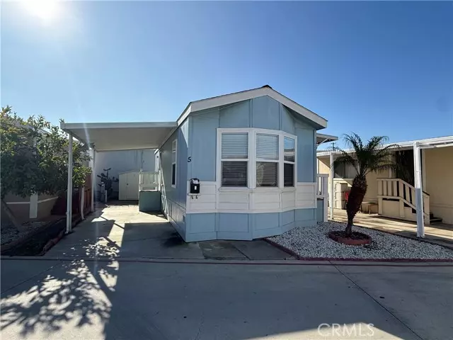 1741 Pomona AVE 5, Costa Mesa, CA 92627