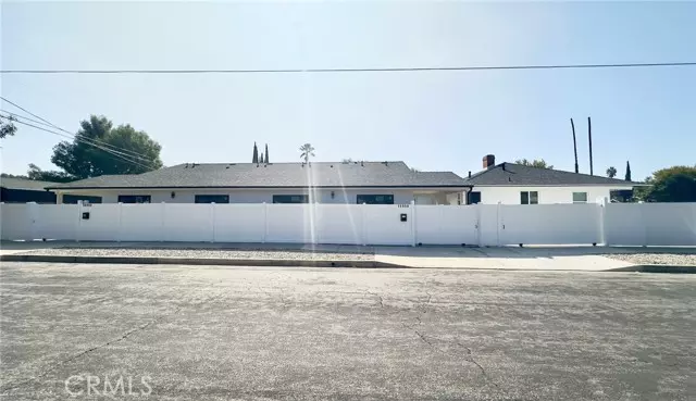 15950 Cohasset ST, Van Nuys, CA 91406