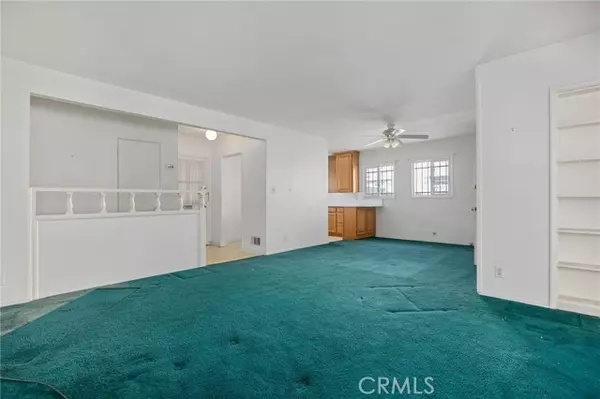 Granada Hills, CA 91344,10342 Haskell AVE