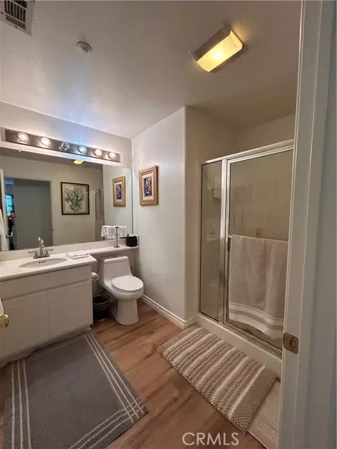 Irvine, CA 92602,32 Bolinas