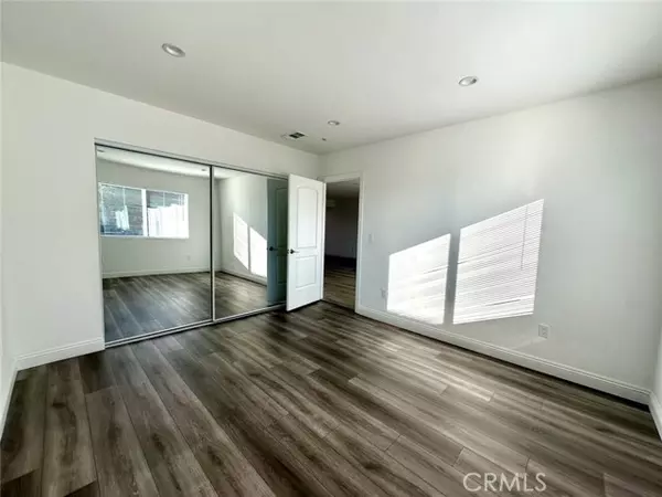 North Hollywood, CA 91605,8226 Webb AVE 1