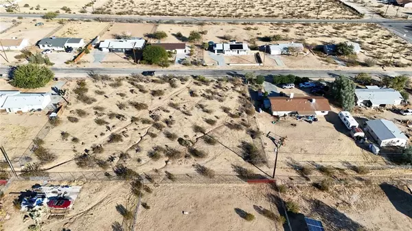 Joshua Tree, CA 92252,4838 Avenida La Mirada