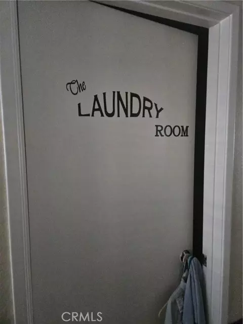 Bellflower, CA 90706,16414 Cornuta Ave 8