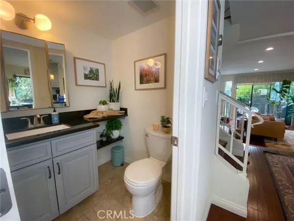 Studio City, CA 91604,4218 Troost 15