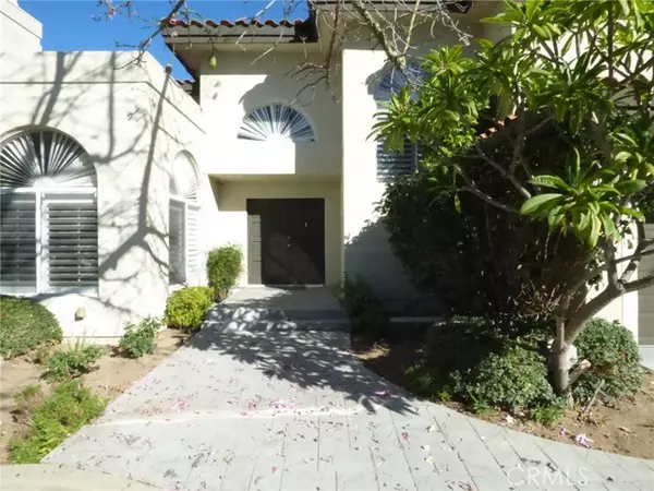 Arcadia, CA 91006,923 Derek DR