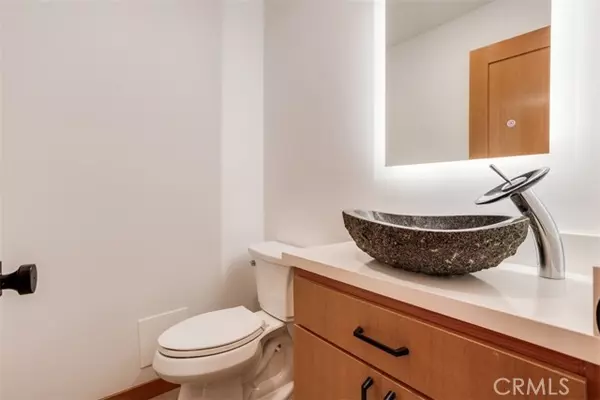 Oxnard, CA 93035,3932 Ocean DR