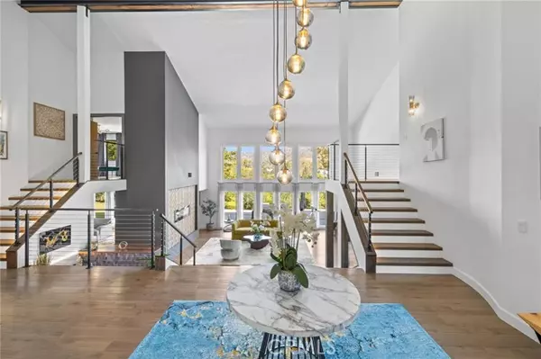 Westlake Village, CA 91362,5001 Lakeview CYN