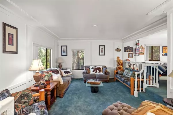 Lake Arrowhead, CA 92352,375 Kuffel Canyon RD