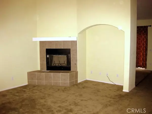 Victorville, CA 92395,16147 Winona