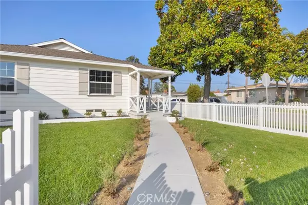 Orange, CA 92867,1241 E Mayfair