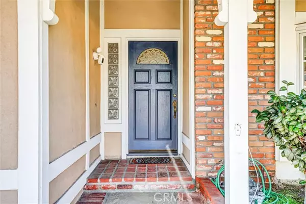 Irvine, CA 92620,24 FLD