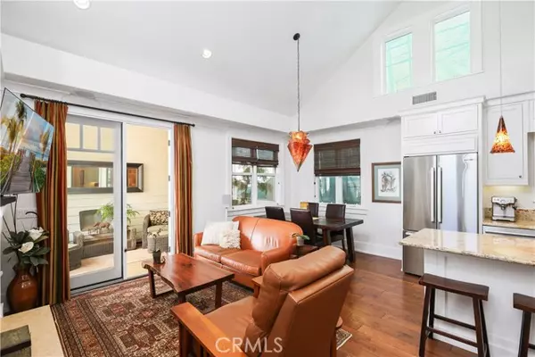 Corona Del Mar, CA 92625,516 Poinsettia B