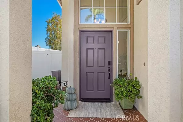 Rancho Santa Margarita, CA 92688,30 Via Silla