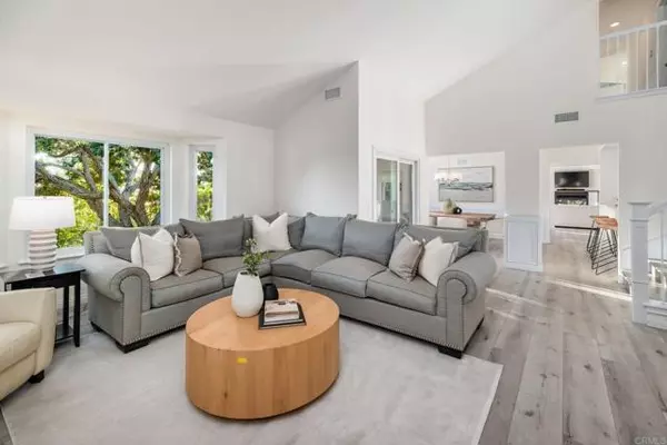 Carlsbad, CA 92009,2515 Luciernaga ST