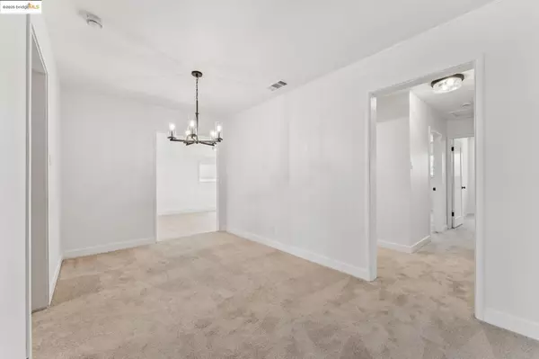 San Leandro, CA 94577,1993 Juneau ST