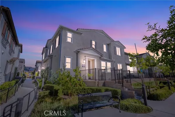 5604 Altamura WAY 10, Fontana, CA 92336