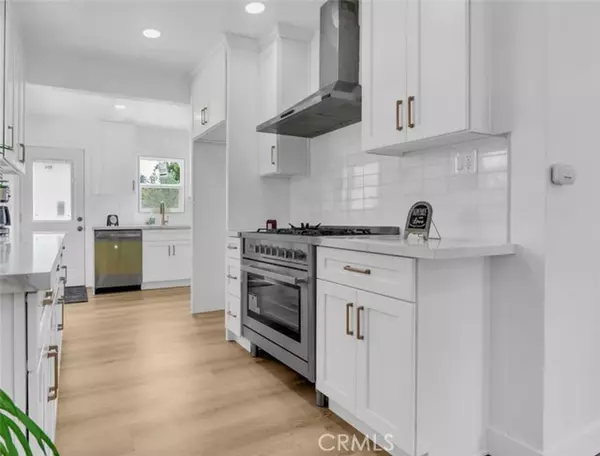 El Sereno, CA 90032,3948 Van Horne